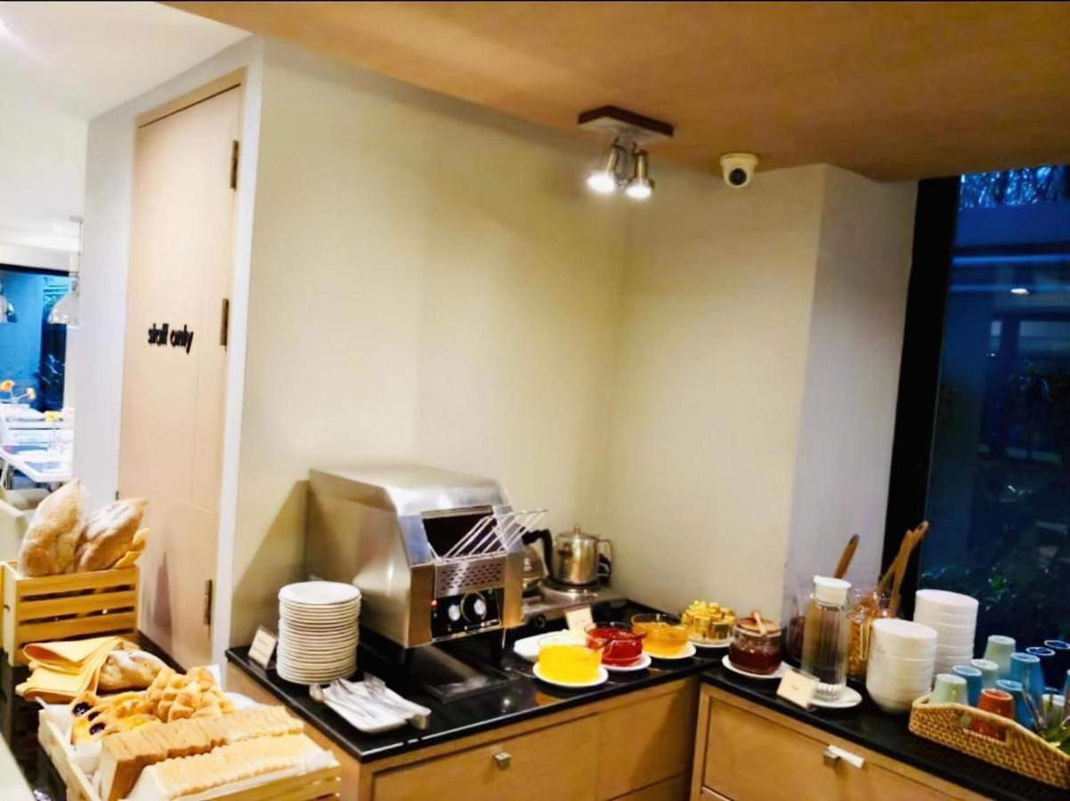 Alt Hotel Nana By Uhg Μπανγκόκ Εξωτερικό φωτογραφία